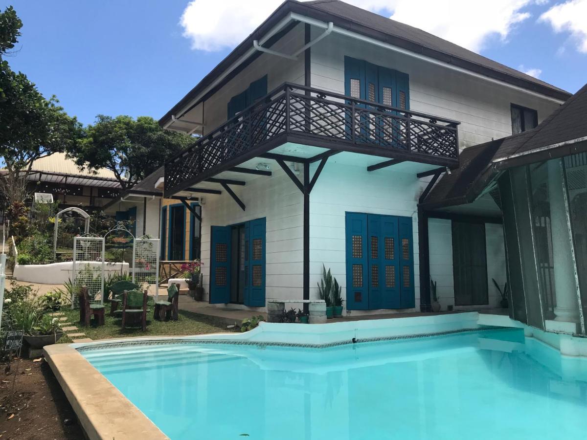 Ca Donata Bed & Breakfast Panzió Tagaytay City Kültér fotó