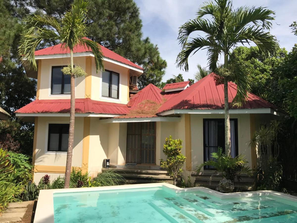 Ca Donata Bed & Breakfast Panzió Tagaytay City Kültér fotó